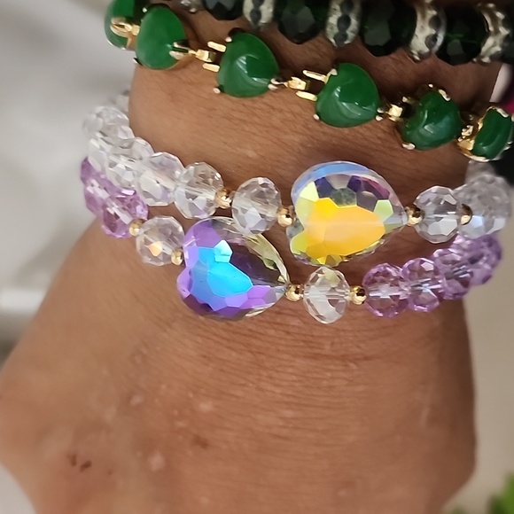2 Crystal Glass Stretch Bracelet with AB Heart - Picture 5 of 7